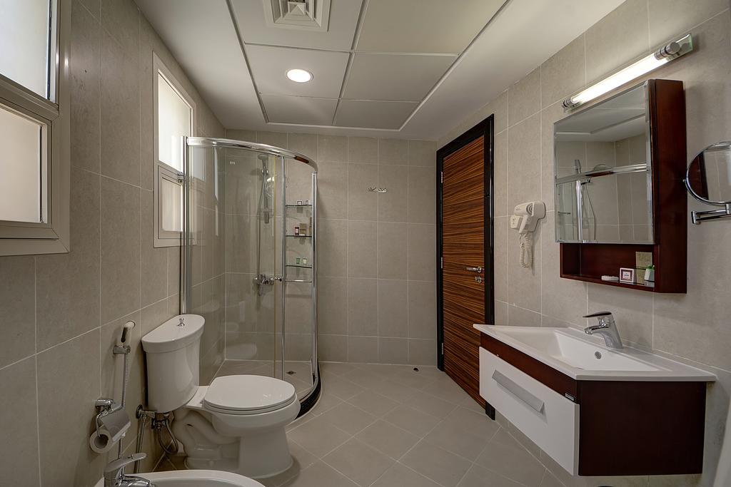 Rayan Hotel Corniche Шарджа Екстер'єр фото